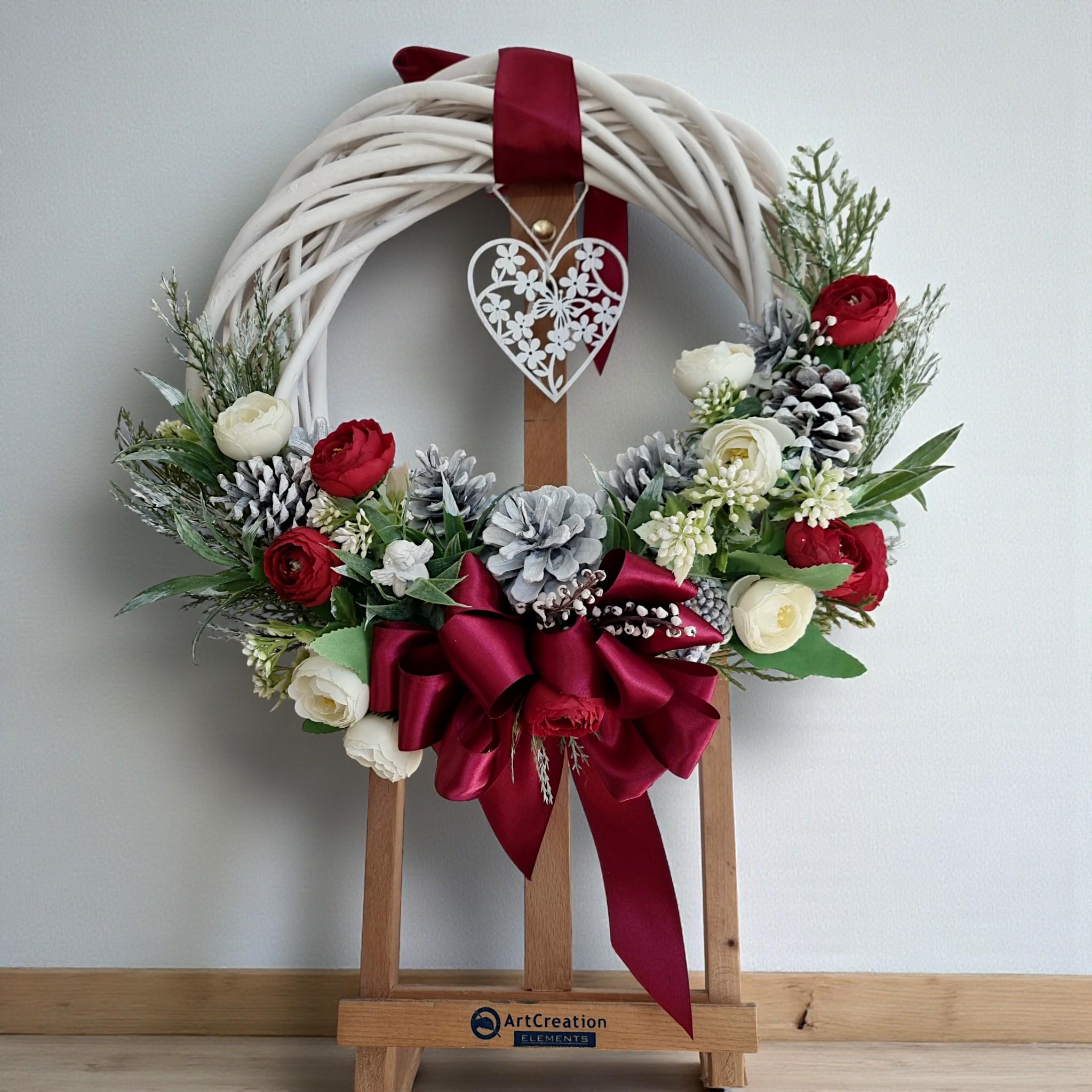 Ghirlandă albă lemn Crăciun, 33-38-43 cm 2 Ghirlandă albă lemn Crăciun, 33-38-43 cm