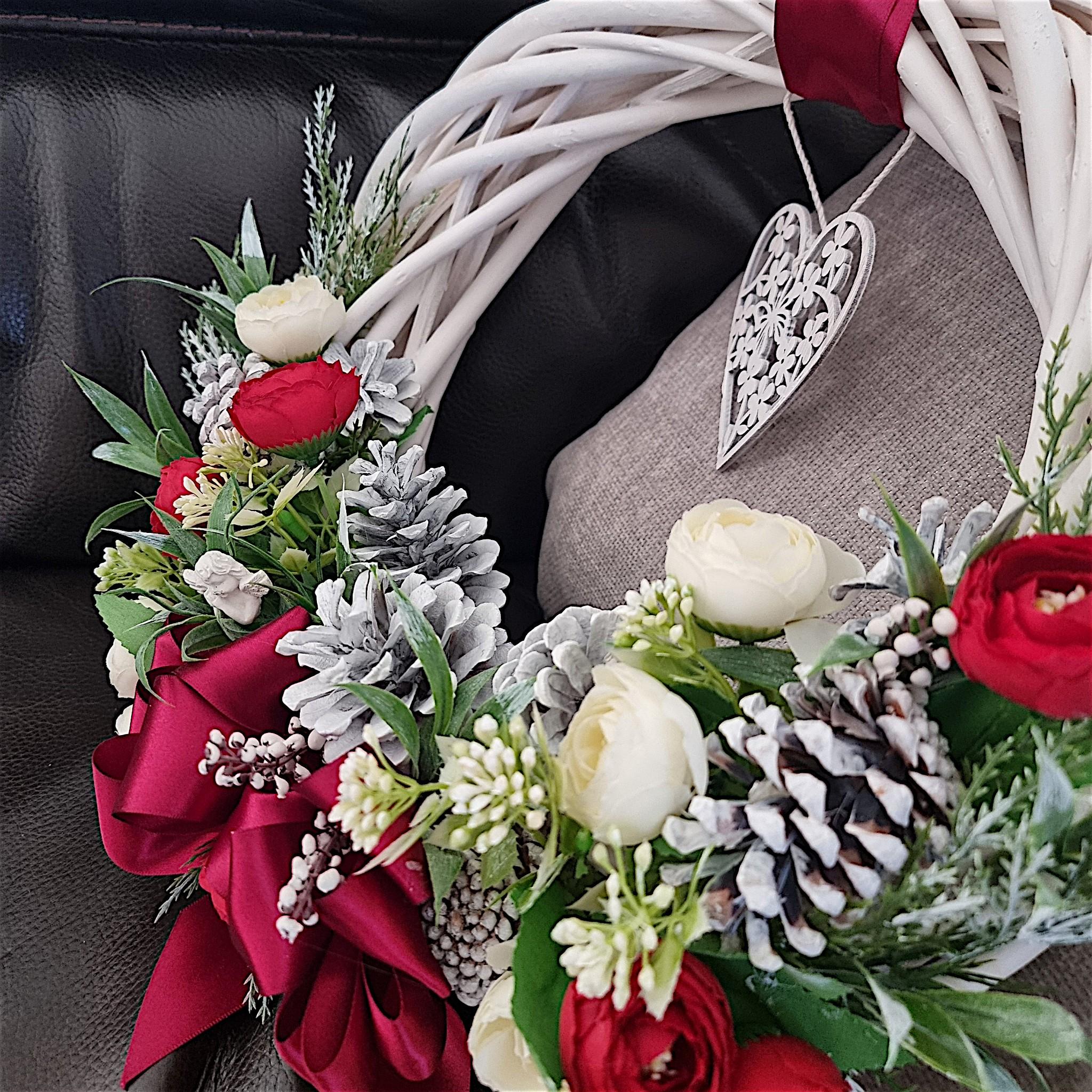 Ghirlandă albă lemn Crăciun, 33-38-43 cm 6 Ghirlandă albă lemn Crăciun, 33-38-43 cm