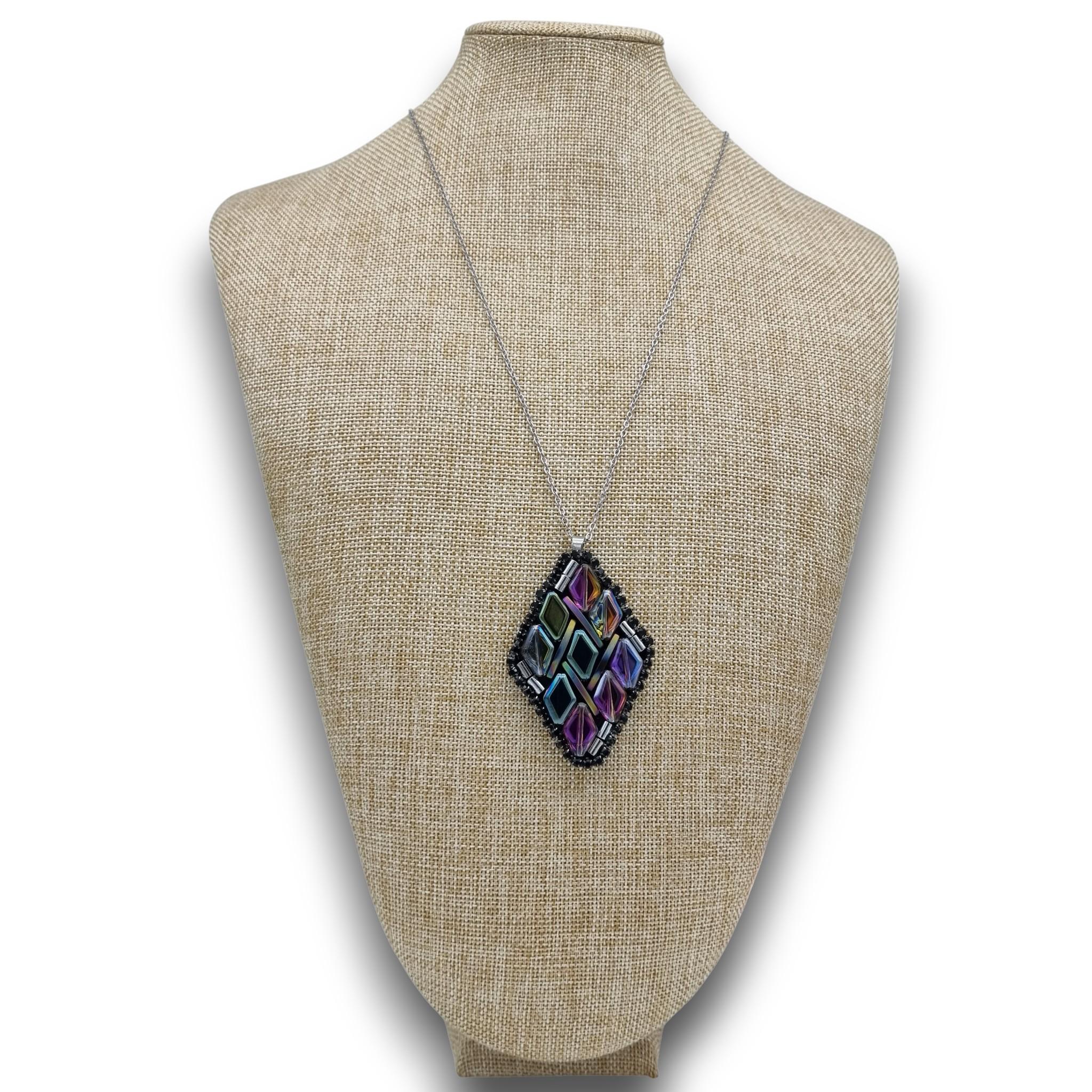 Colier pandantiv margele mari electroplacate, 6cm 4 Colier pandantiv margele mari electroplacate