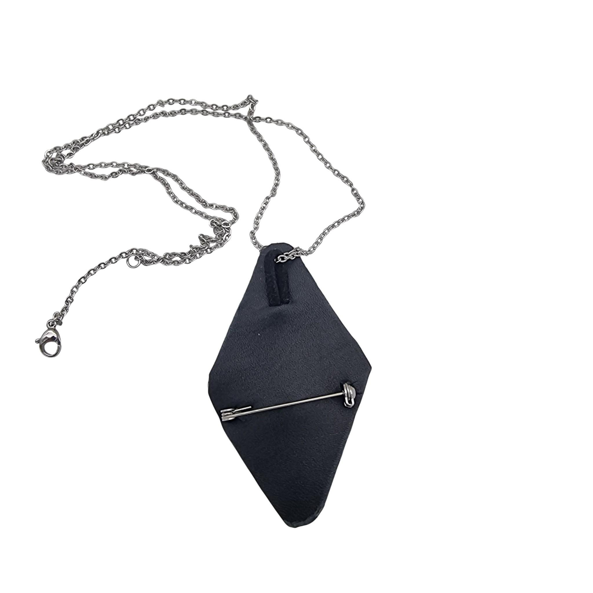 Broșă sau pandantiv, margele mari, 70/40 cm 3 Broșă sau pandantiv, margele mari, 70/40 cm