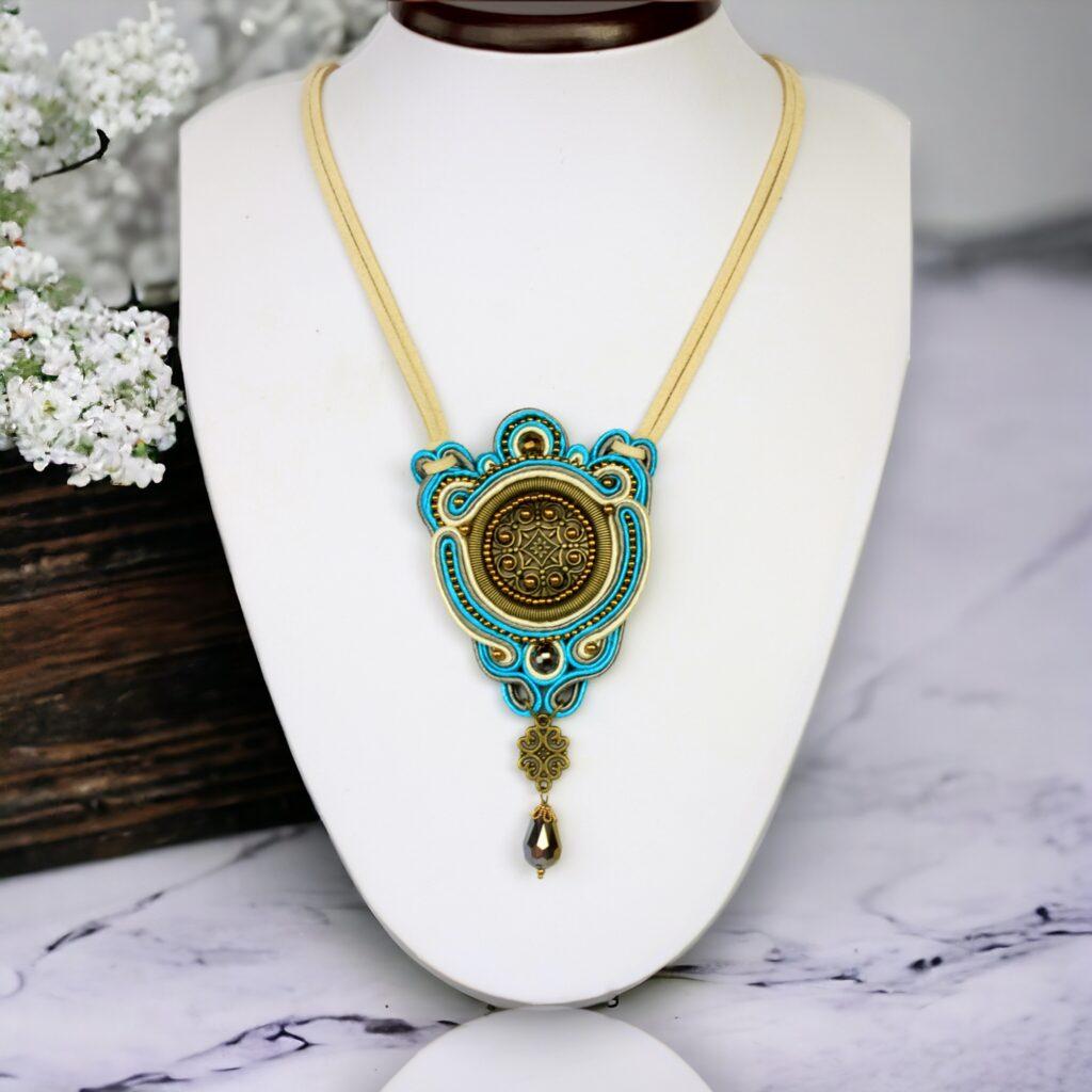 Soutache - o scurta introducere 10 Soutache - o scurta introducere 10