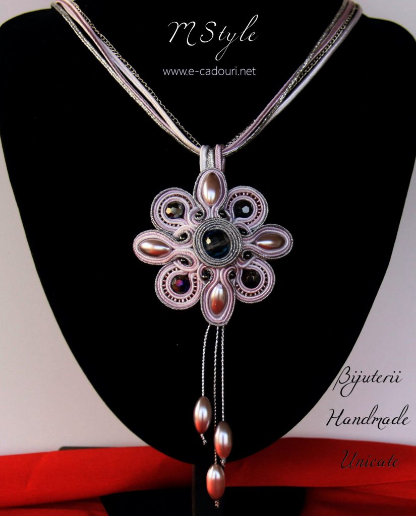 Colier pandantiv soutache floare lila
