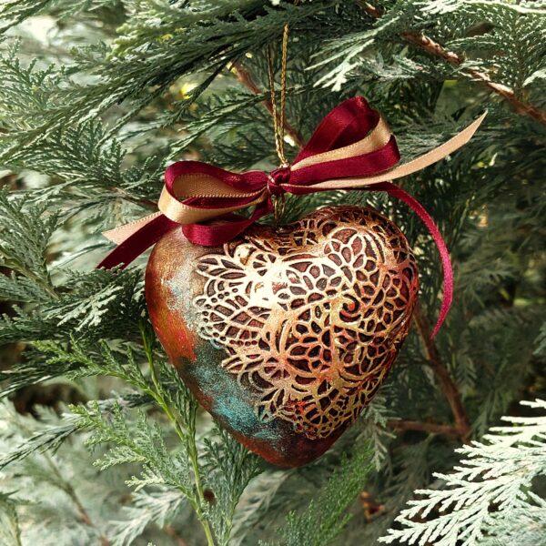 Ornament brad Craciun inimă decorată vintage